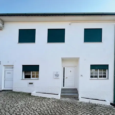 Σπίτι διακοπών A Casa Da Avo Maria Izeda (Calvelhe e Paradinha Nova)